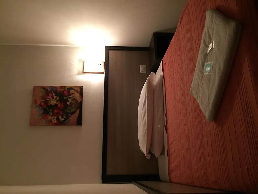 Milano Station Hotel 0*, 밀라노 이탈리아
